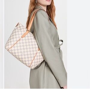 Louis Vuitton Damier Azure Totally PM Bag